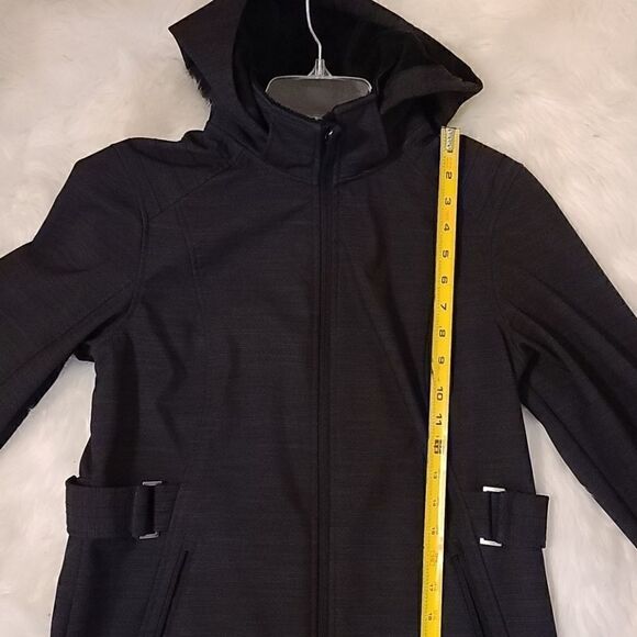 Free Country black fur lined weather proof jacket - Picture 12 of 16